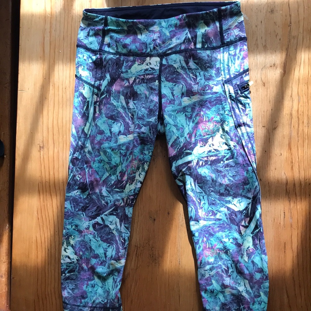 Lululemon cropped leggings